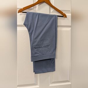 Amanda & Chelsea Women's Light Blue Cropped Ankle Pants